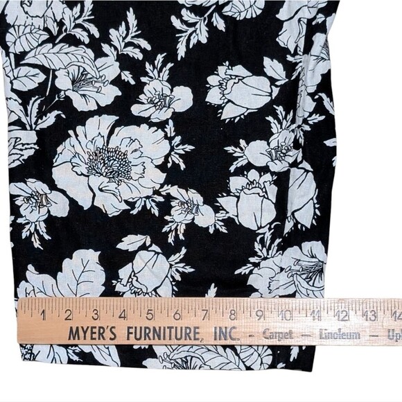 NWT Old Navy jumpsuit size 2X black white floral smocked linen cami cropped - Picture 7 of 11